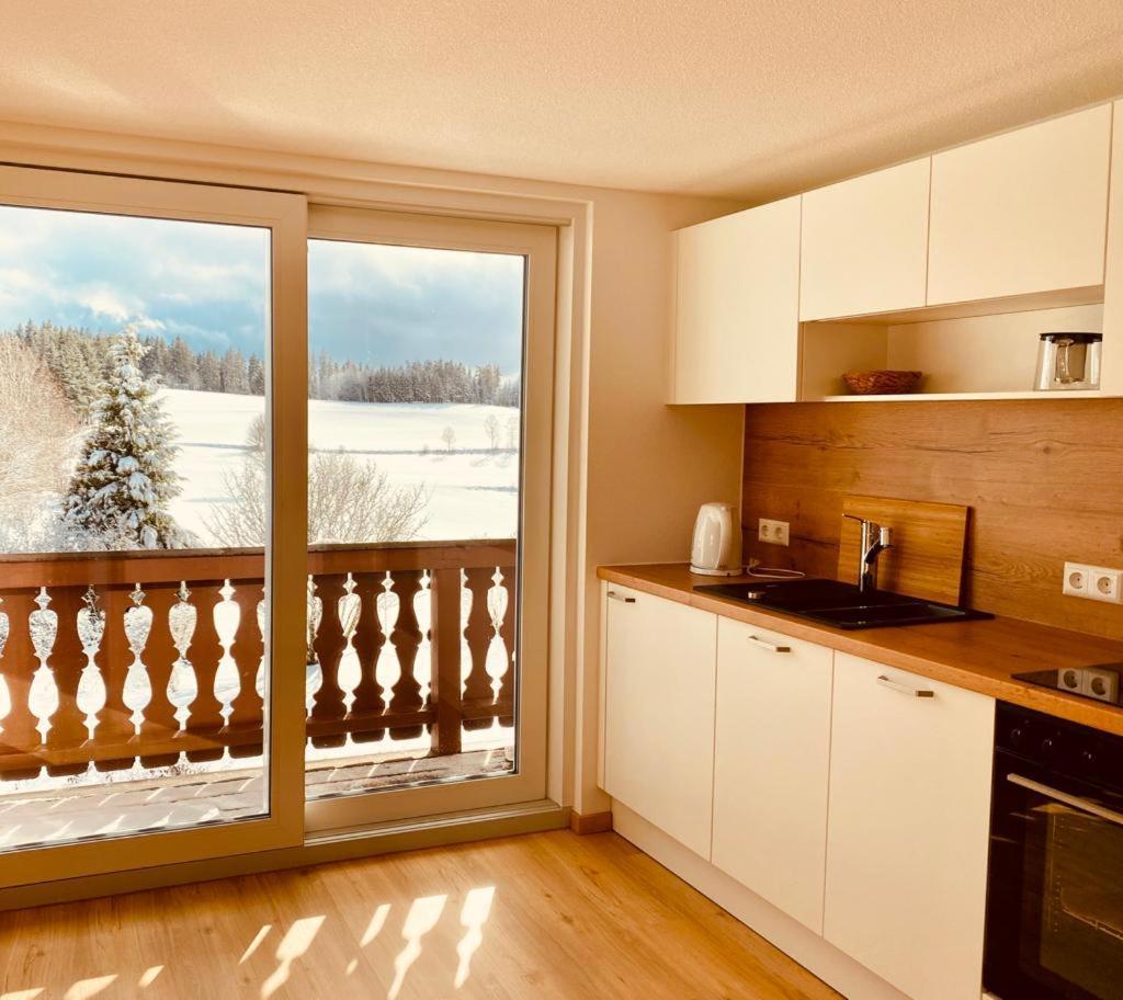 Gaestehaus Steiert Fewo Kuhbergblick Lenzkirch Eksteriør billede